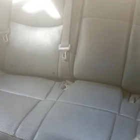 Toyota Avalon 2005