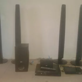 Domaşny kinotiyator