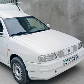 Volkswagen Caddy 2003