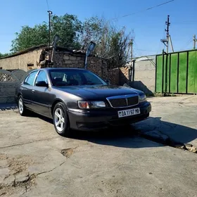 Nissan Maxima 1999
