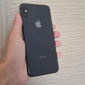 iPhone Xs Max 79