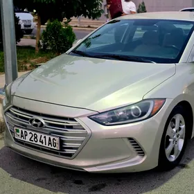 Hyundai Elantra 2018