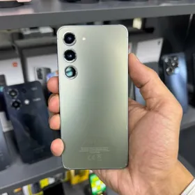 S23 8/128gb
