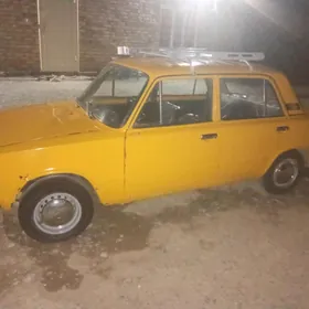 Lada 2104 1980