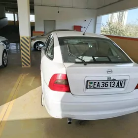 Opel Vectra 2000