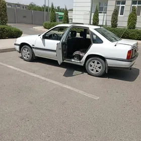 Opel Vectra 1990