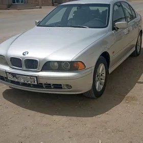 BMW E39 1998