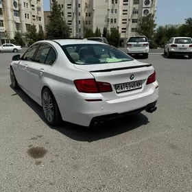 BMW F10 2010