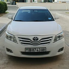 Toyota Camry 2011