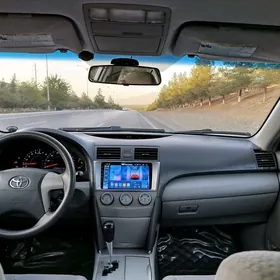Toyota Camry 2011
