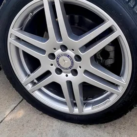 225 45 18 MICHELIN Teker 18lik