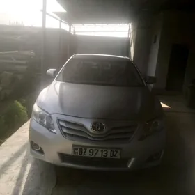 Toyota Camry 2008
