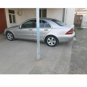 Mercedes-Benz C-Class 2001