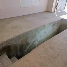hodowoy üçin boks arenda