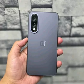 One plus Ace 5 Ultra 12/512gb
