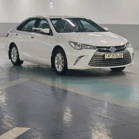 Toyota Camry 2017