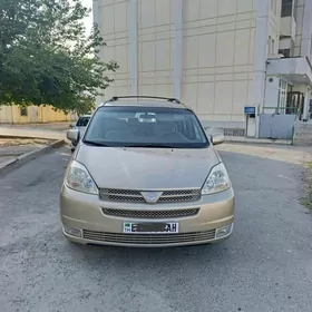 Toyota Sienna 2004