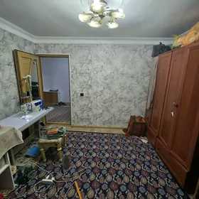 9 мкр. 1 этаж 1 в 2 ком 