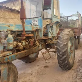 Belarus 320 1985