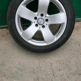 Диски с покрышками