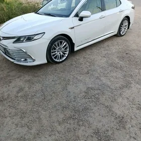 Toyota Camry 2022