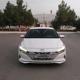 Hyundai Elantra 2021