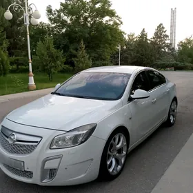 Opel Insignia 2012