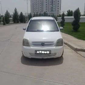 Opel Astra 2003