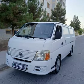 Nissan Urvan 2007