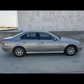 BMW E39 1996