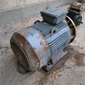 dwigatel двигатель 22kw