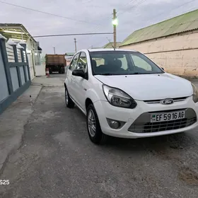 Ford Figo 2012