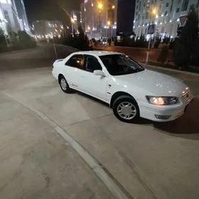 Toyota Camry 1999