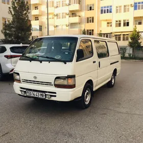 Toyota Hiace 1995
