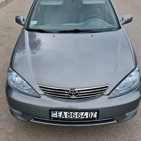 Toyota Camry 2004