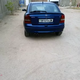 Opel Astra 2003