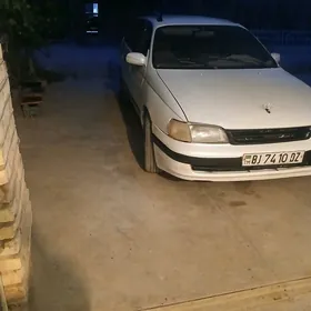 Toyota Carina 1994