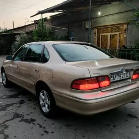 Toyota Avalon 1999