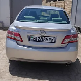 Toyota Camry 2010