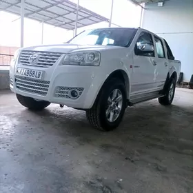 Toyota Hilux 2013