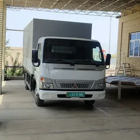 Mitsubishi Canter 2005