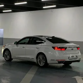 Kia Cadenza 2019