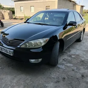 Toyota Camry 2005
