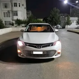 Toyota Avalon 2013