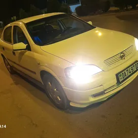Opel Astra 2003