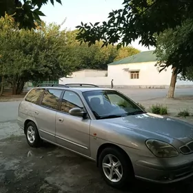Daewoo Nubira 2001