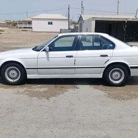 BMW 525 1993