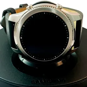 Samsung gear S3 classic...