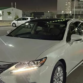 Lexus ES 350 2017