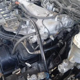 Mitsubishi Pajero 1992